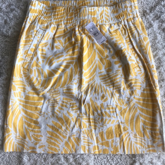 LOFT Dresses & Skirts - LOFT Skirt - NWT